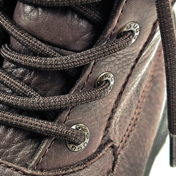 UGG Adirondack III Boots in Burnt Cedar - Picture 11 of 12